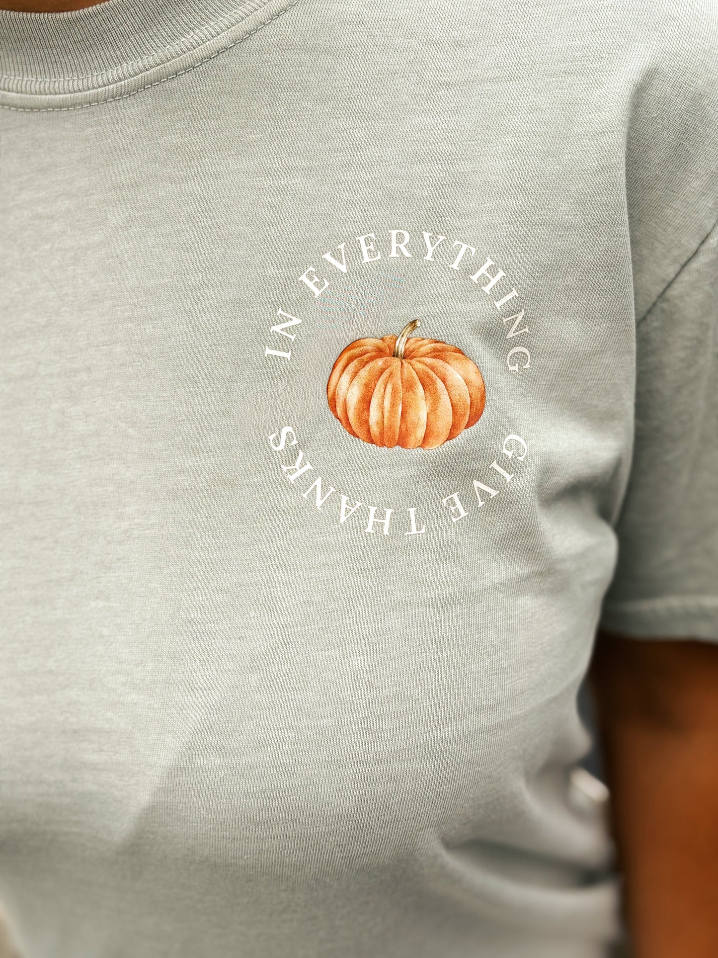 In Everything Give Thanks Graphic Tee