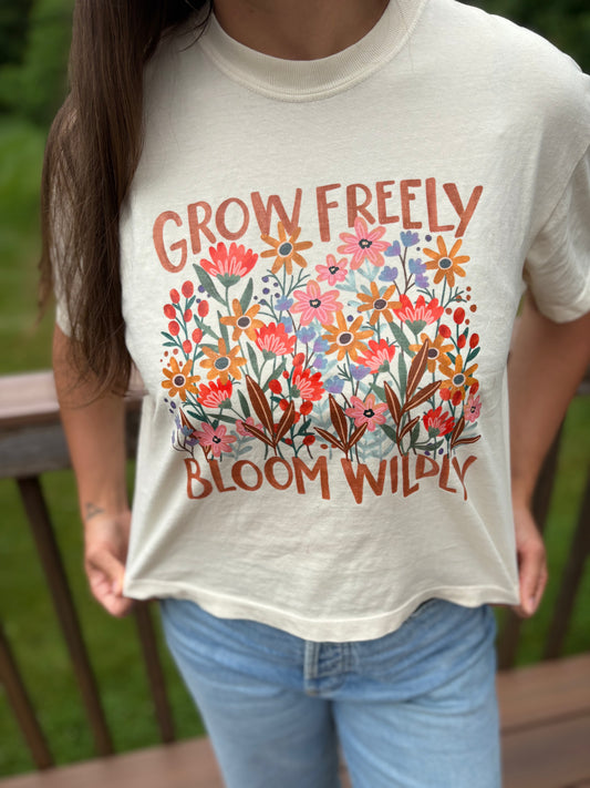 grow freely wildflower bloom wildly mom crop tee